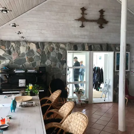 Lofoten Unique Waterfront Cabin Napp